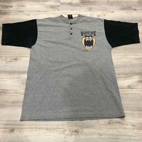 Vintage Looney Tunes Chicago White Sox MLB Shirt - Picture 1 of 5